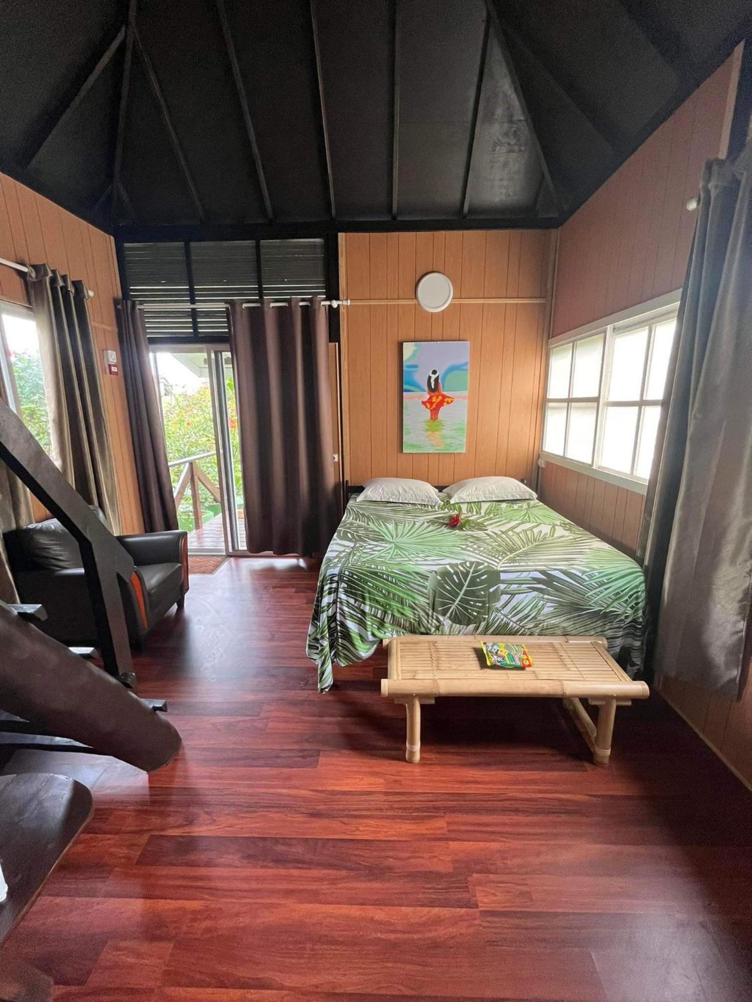 Pension Hibiscus Taha'A Vaitoare  Exteriér fotografie